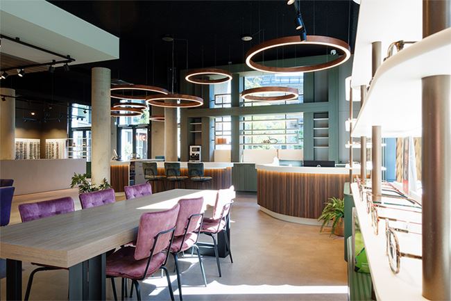 Schitterende nieuwe winkel voor Van Gijzen Opticiens in Tilburg